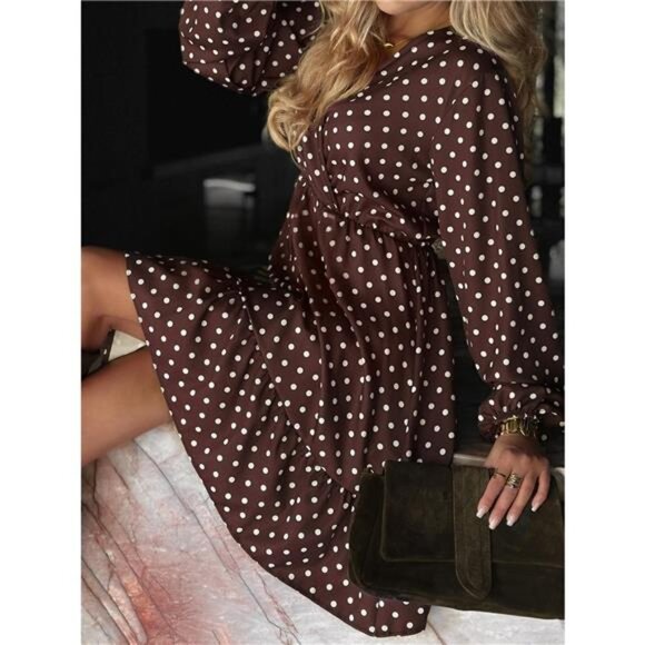 Plus Size Polka Dot Ruffle Hem Mini Dress - Picture 5 of 10